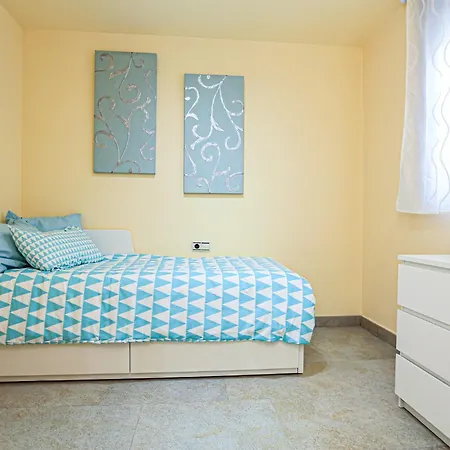 Litoral Costa Dorada - Augusta B Only Families Apartment *