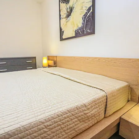 Litoral Costa Dorada - Augusta B Only Families Apartment