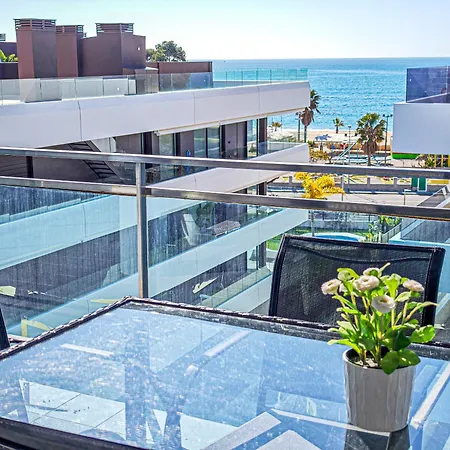 Litoral Costa Dorada - Augusta B Only Families Apartment *